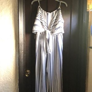 One piece Romper size L